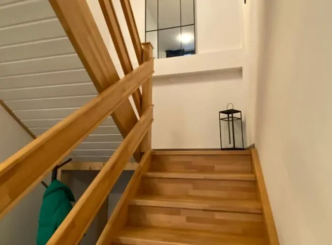 - Alte Schreinerei Apartmán *