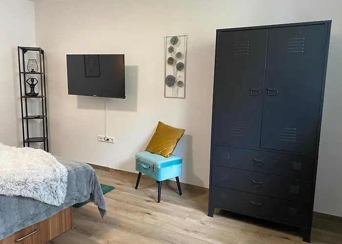 - Alte Schreinerei *